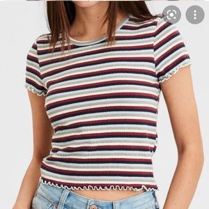 Lettuce hem crop tee